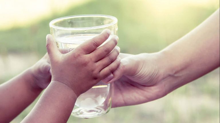 7 Tips on Drinking Water for Optimum Health
