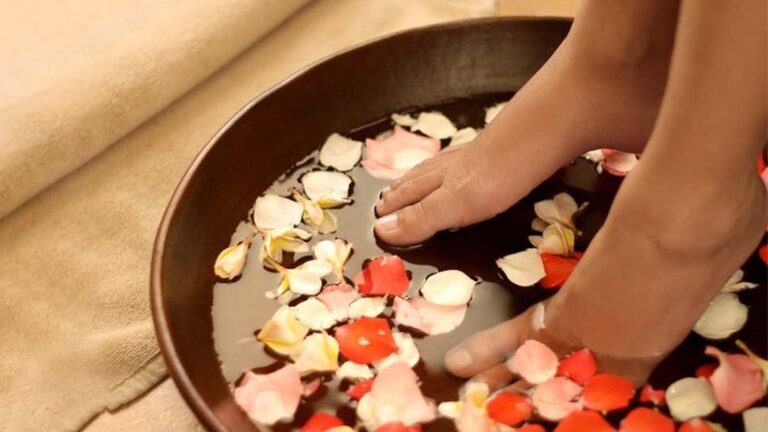 How to Pamper Your Tired Feet